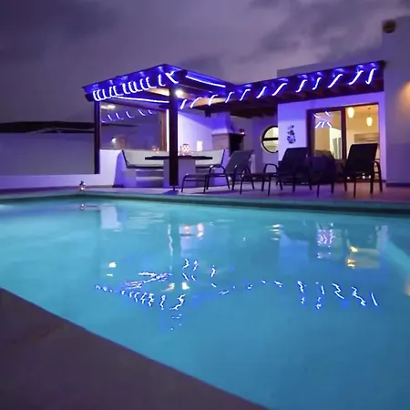 Suenos Private Pool - Jacuzzi And Sea View Playa Blanca (Lanzarote)